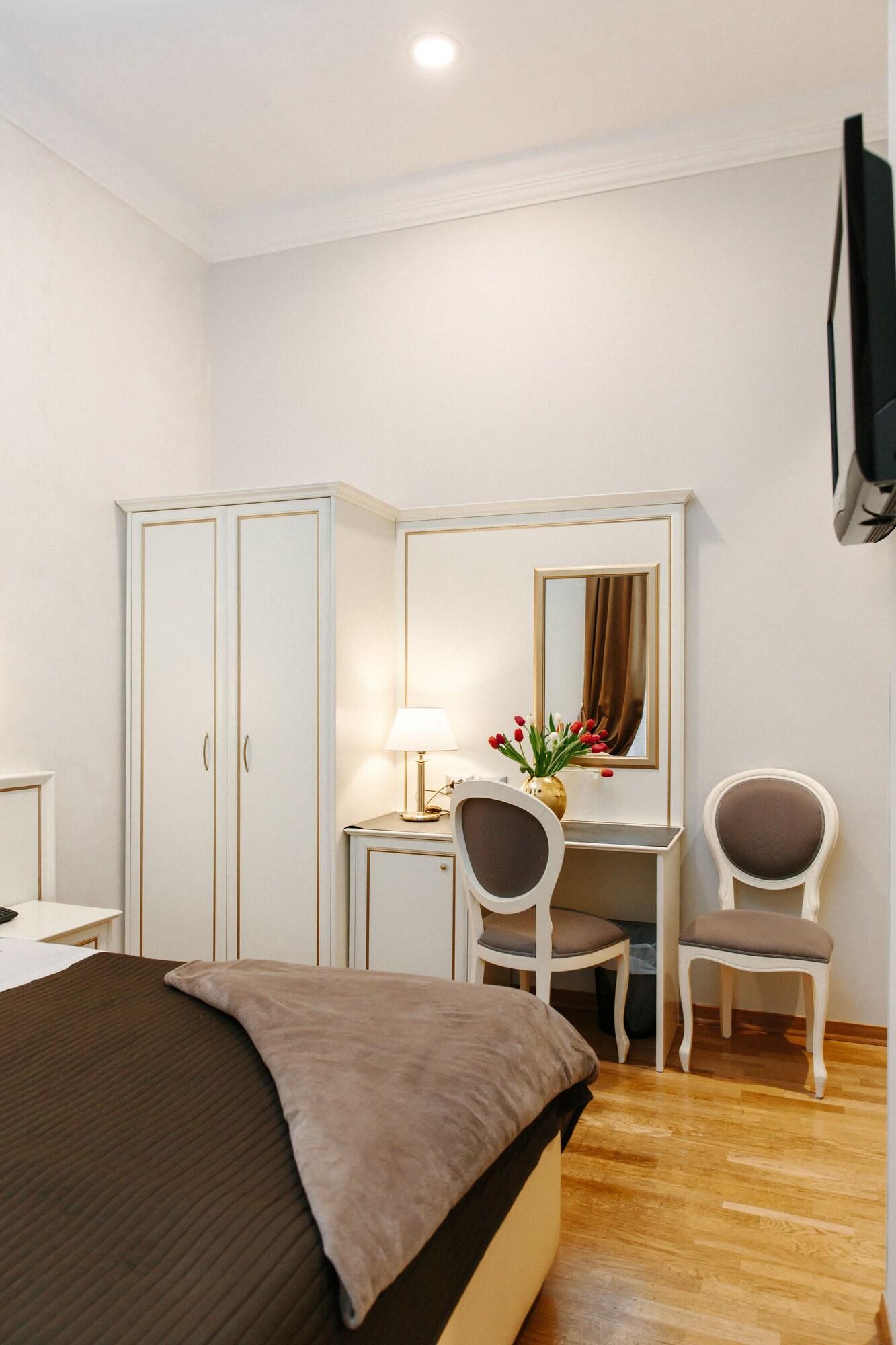 Bed and Breakfast Domus Via Veneto Рим Екстер'єр фото