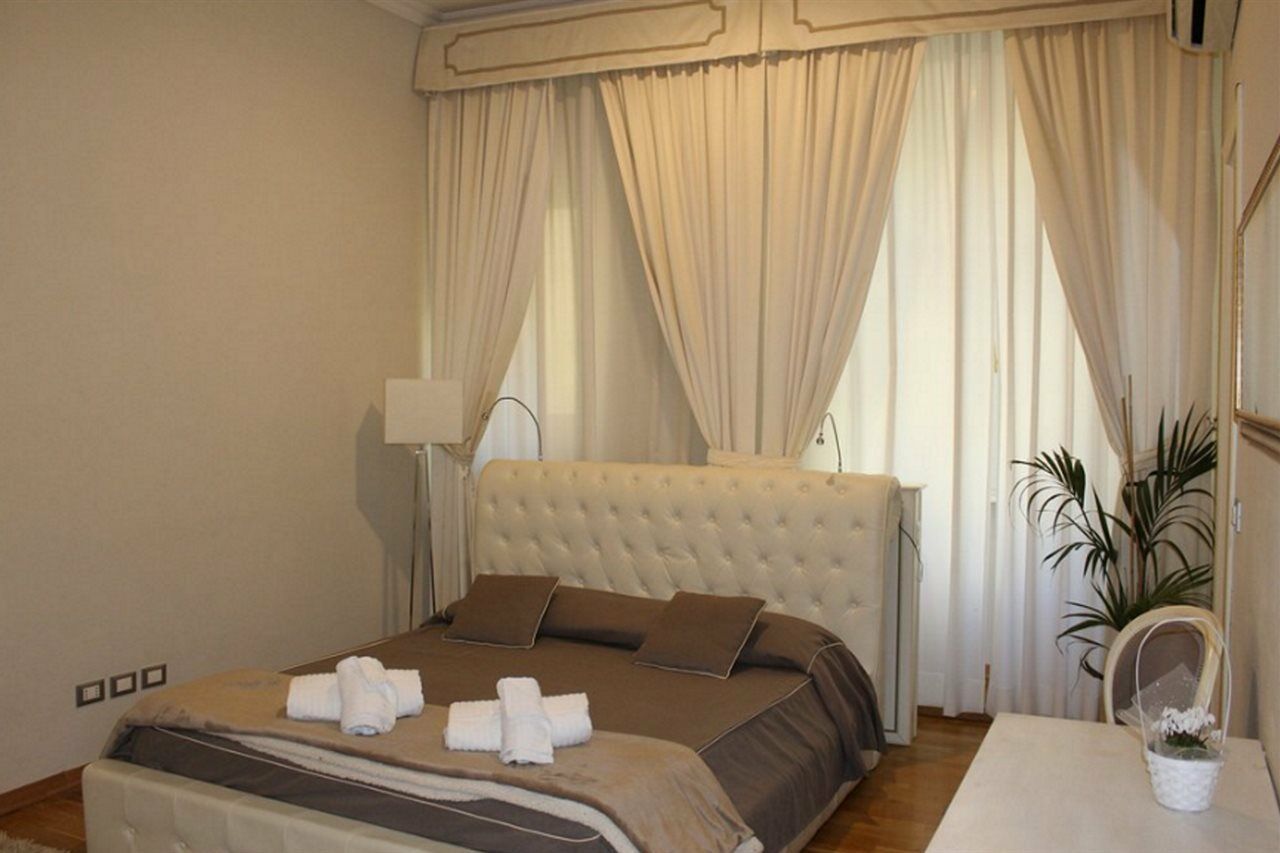 Bed and Breakfast Domus Via Veneto Рим Екстер'єр фото